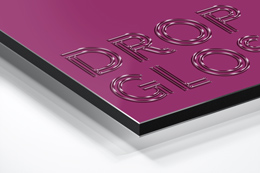 Direktdruck auf Alu-Dibond mit drop gloss Effektlack partiell